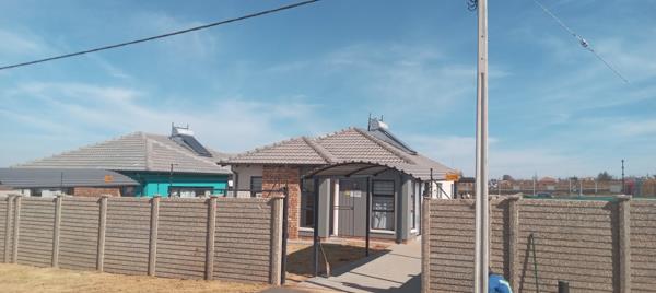2 Bedroom House