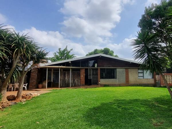 5 Bedroom House
