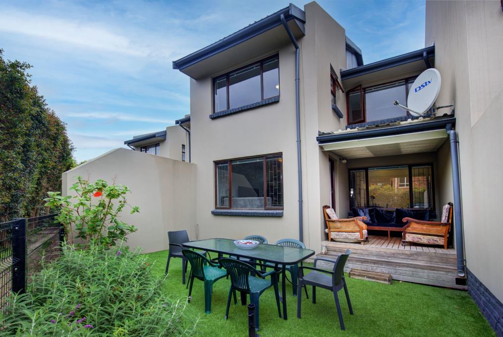 3 Bedroom Apartment