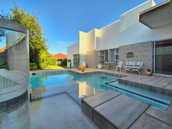 4 Bedroom House for sale in Eldoraigne | T5654187 | Private Property