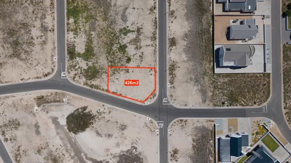 426 m² Land