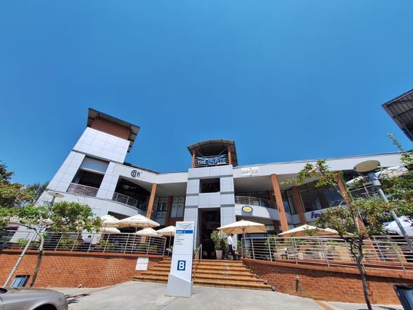 86.7 m² Retail Space