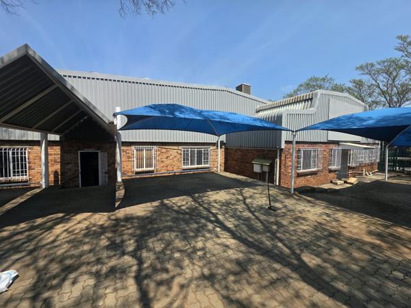 775 m² Industrial space
