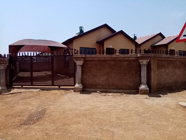 2 Bedroom House