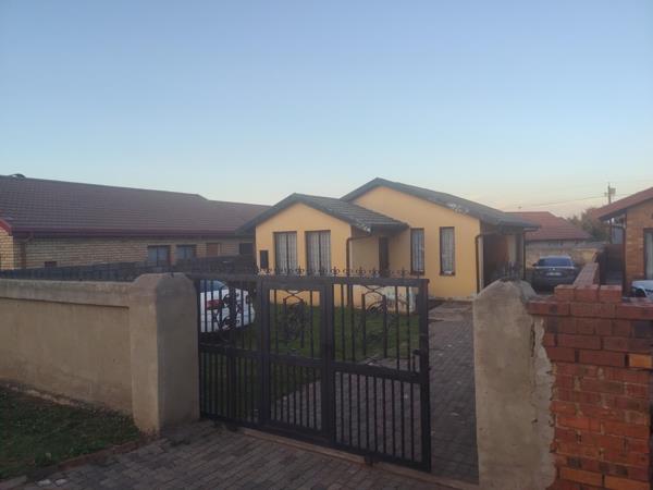 3 Bedroom House