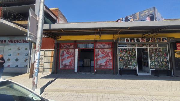 100 m² Retail Space