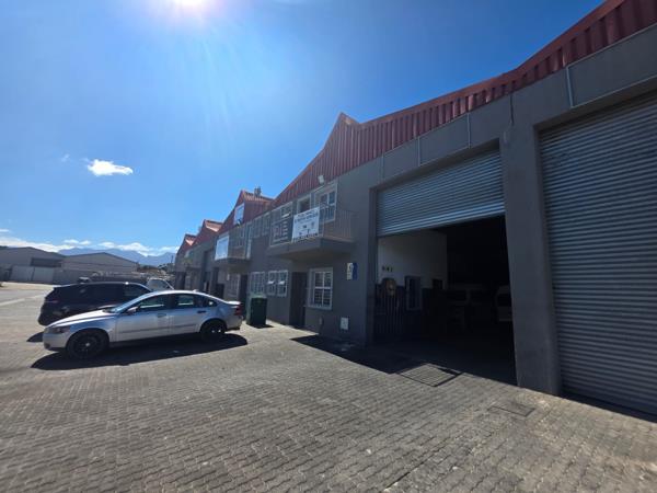 265 m² Industrial space