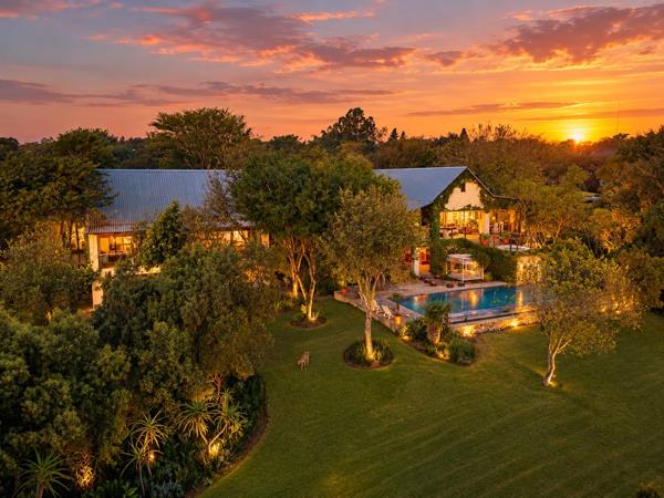 6 Bedroom House