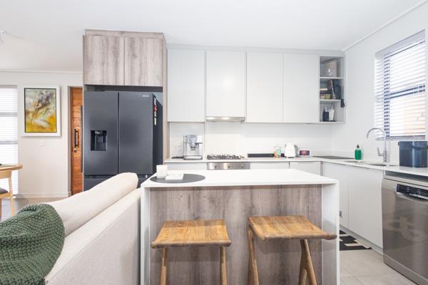 3 Bedroom House in Buh Rein Estate