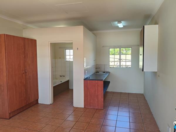 Studio Apartment