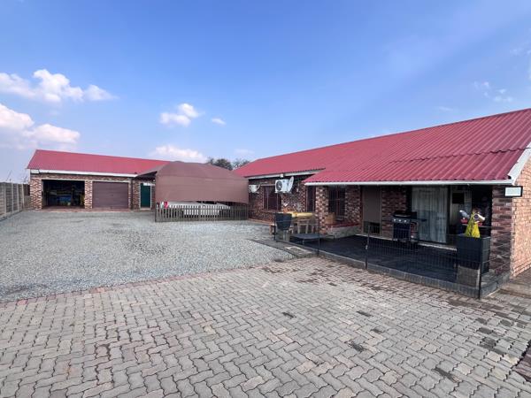2.2 ha Farm