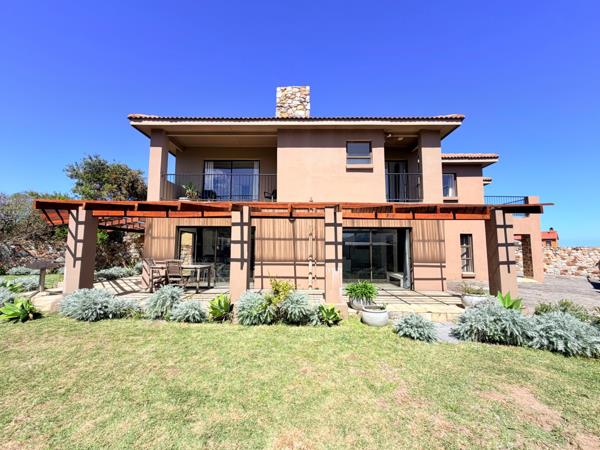 6 Bedroom House
