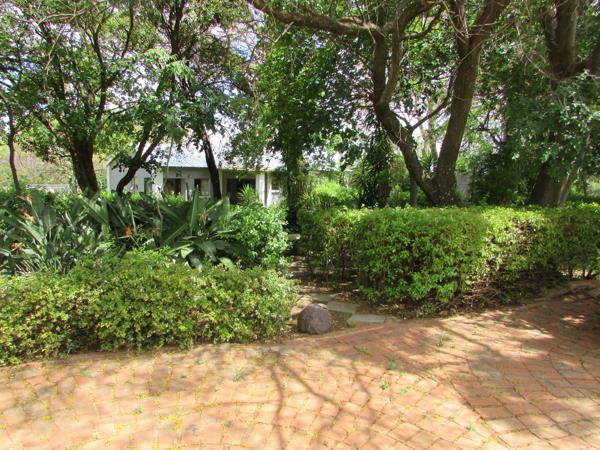 9.4 ha Smallholding
