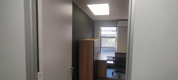 20 m² Retail Space