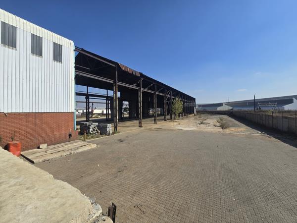 3 000 m² Industrial space