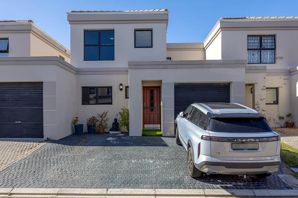 2 Bedroom Duplex