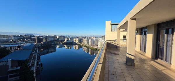 380 m² Office Space