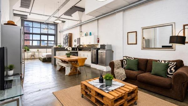 Studio Apartment