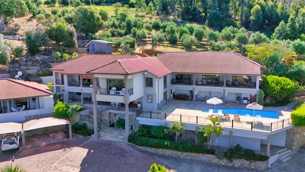 7 Bedroom House
