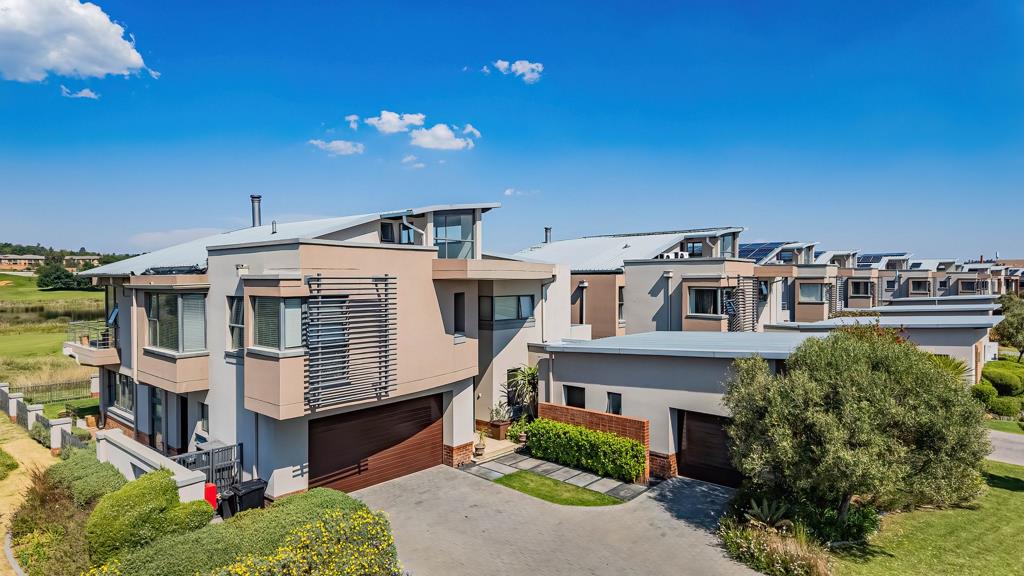 4 Bedroom Apartment