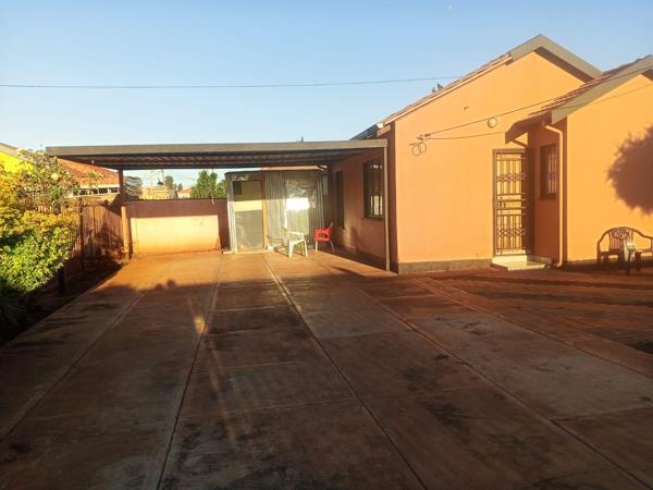 2 Bedroom House