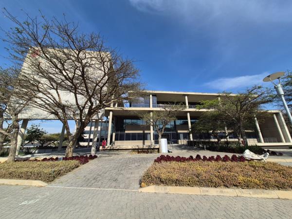 5 205 m² Commercial space