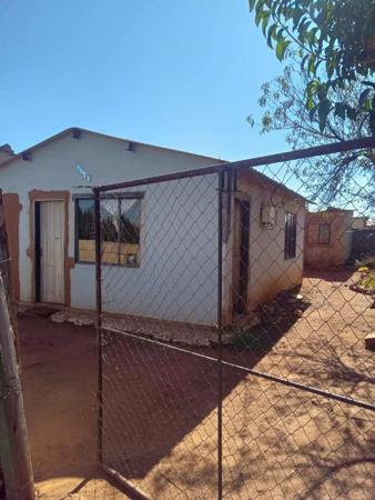 2 Bedroom House