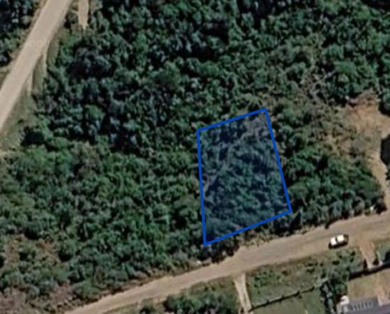 679 m² Land
