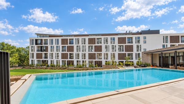 1 Bedroom Townhouse