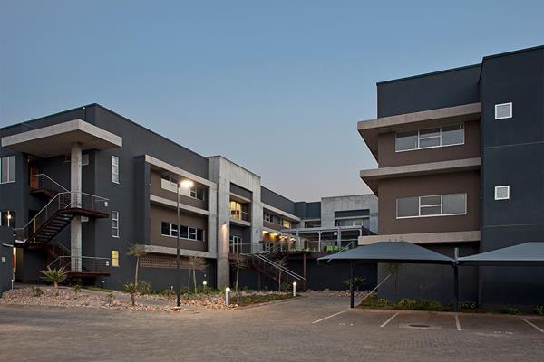 7 296 m² Office Space