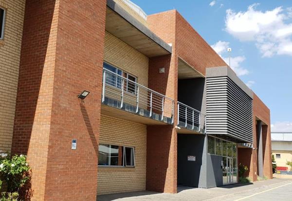 7 296 m² Office Space