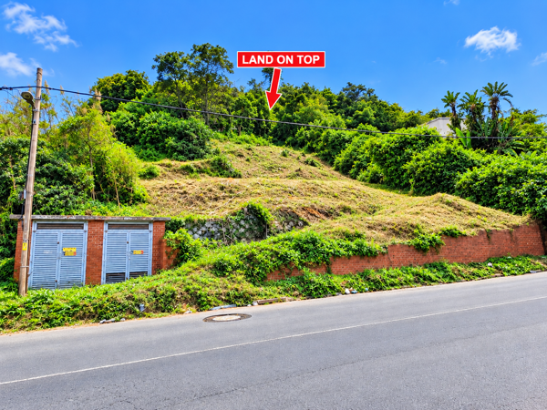 1 661 m² Land