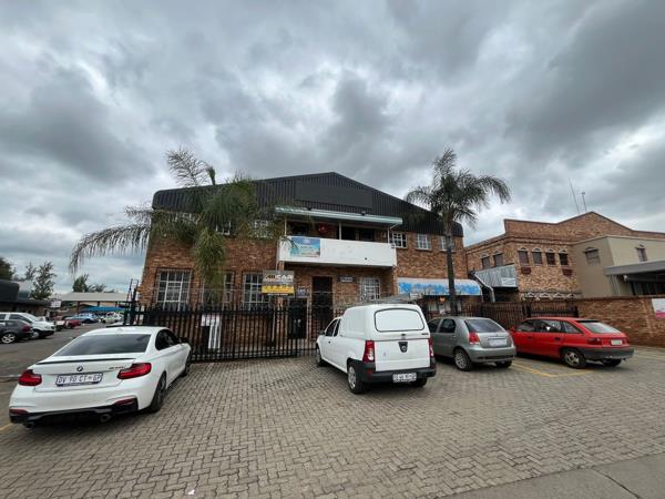 112 m² Industrial space