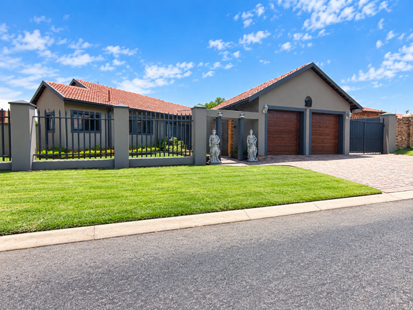 4 Bedroom House