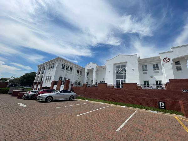 376.1 m² Commercial space