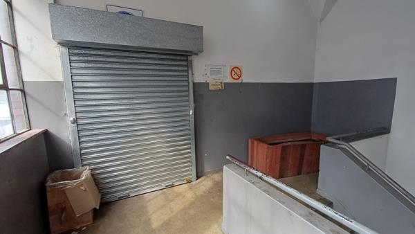 633 m² Industrial space