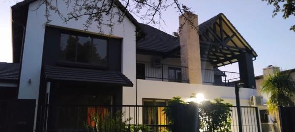 6 Bedroom House