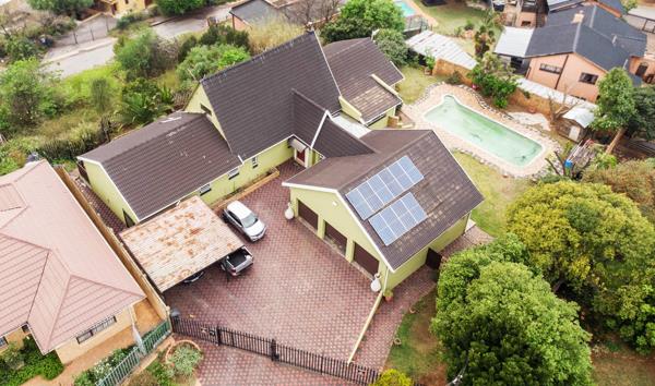 5 Bedroom House