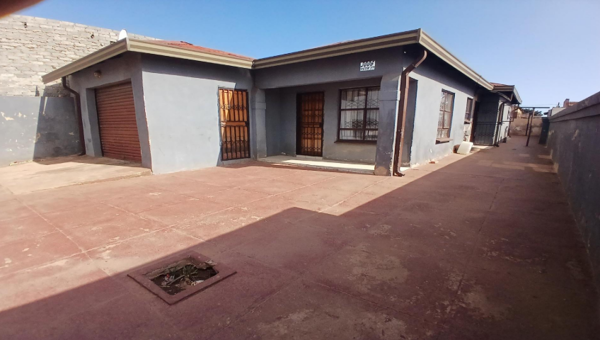 4 Bedroom House
