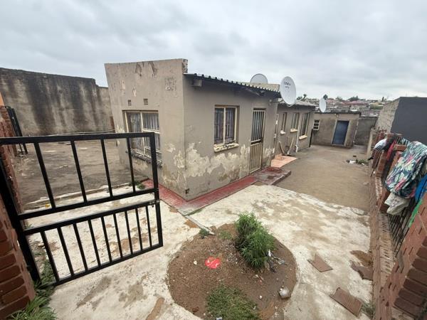 2 Bedroom House