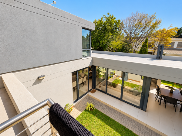 4 Bedroom Townhouse