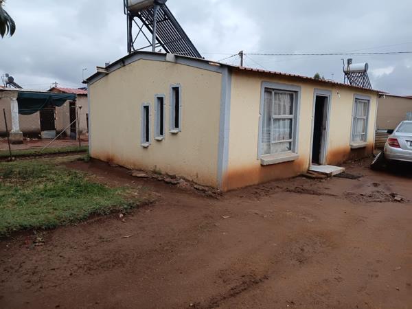 2 Bedroom House