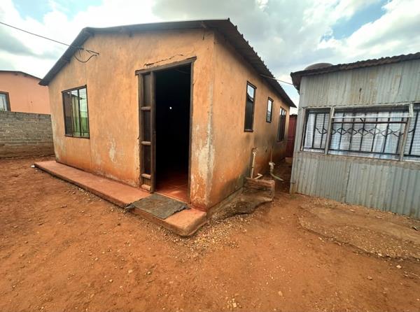 2 Bedroom House
