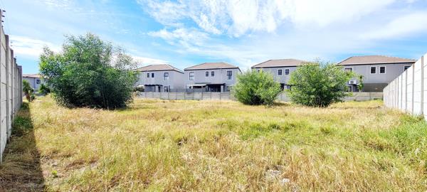 726 m² Land