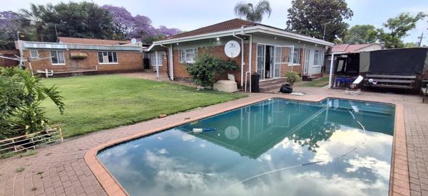 5 Bedroom House