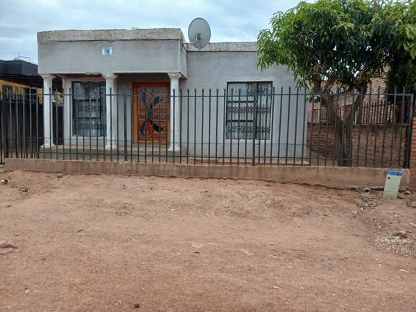 2 Bedroom House