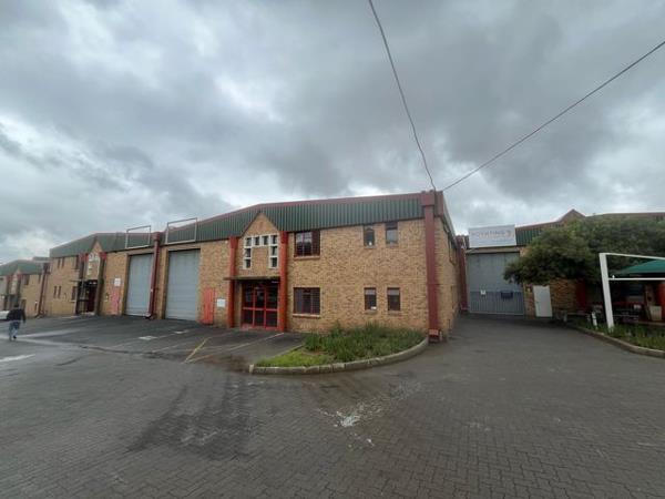 536 m² Industrial space