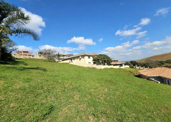 688 m² Land