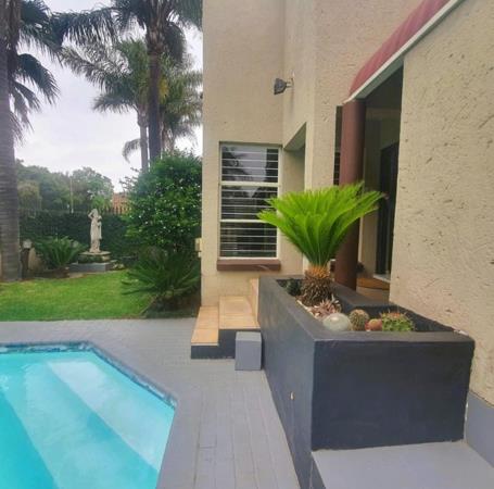 5 Bedroom Townhouse