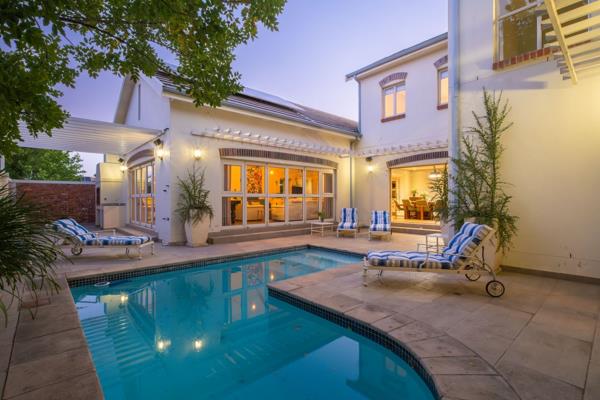 7 Bedroom House